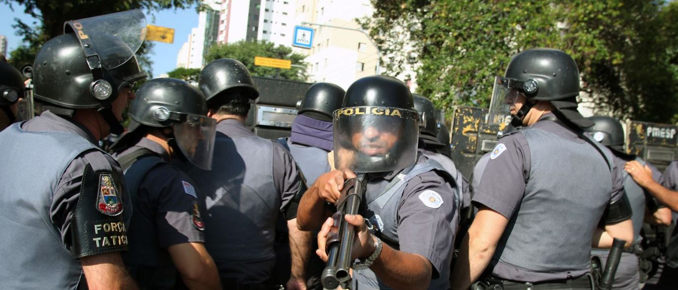 Policiamento extensivo  na Praia de Copacabana reduz 13,7% em relação a 2015