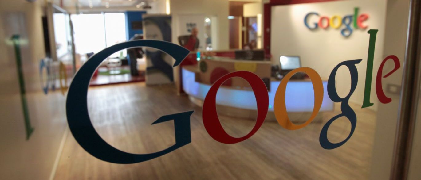 Google exclui 1,7 bilhão de anúncios e 200 sites de noticias falsas
