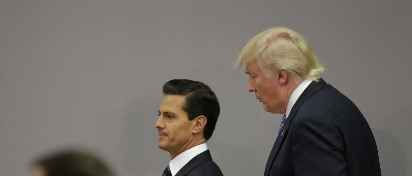 Trump e presidente mexicano falam ao telefone durante uma hora
