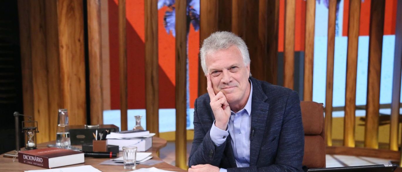Sucesso: Novo programa de Pedro Bial tem mais audiência do que Jô Soares em 2016 Sucesso: Novo programa de Pedro Bial tem mais audiência do que Jô Soares em 2016