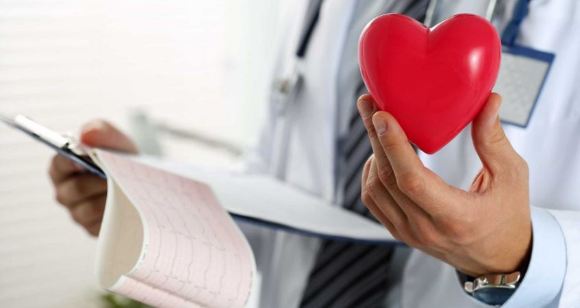 Palpitações: 5 mitos e verdades sobre a arritmia cardíaca