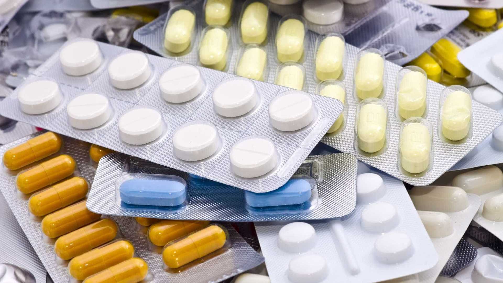 Anvisa: Cinco medicamentos são suspensos após inspeção em fábricas