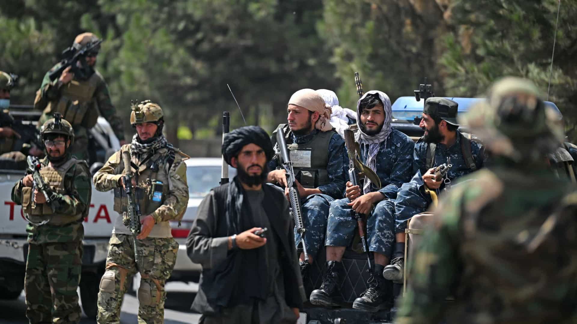 Talibã mata irmão de vice-presidente do Afeganistão deposto pelo grupo