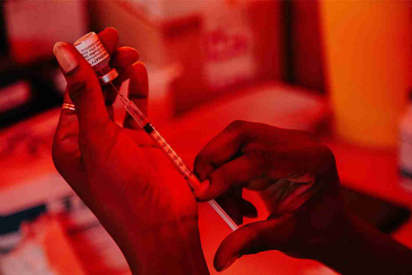 Ministério da Saúde volta a recomendar vacinação de adolescentes