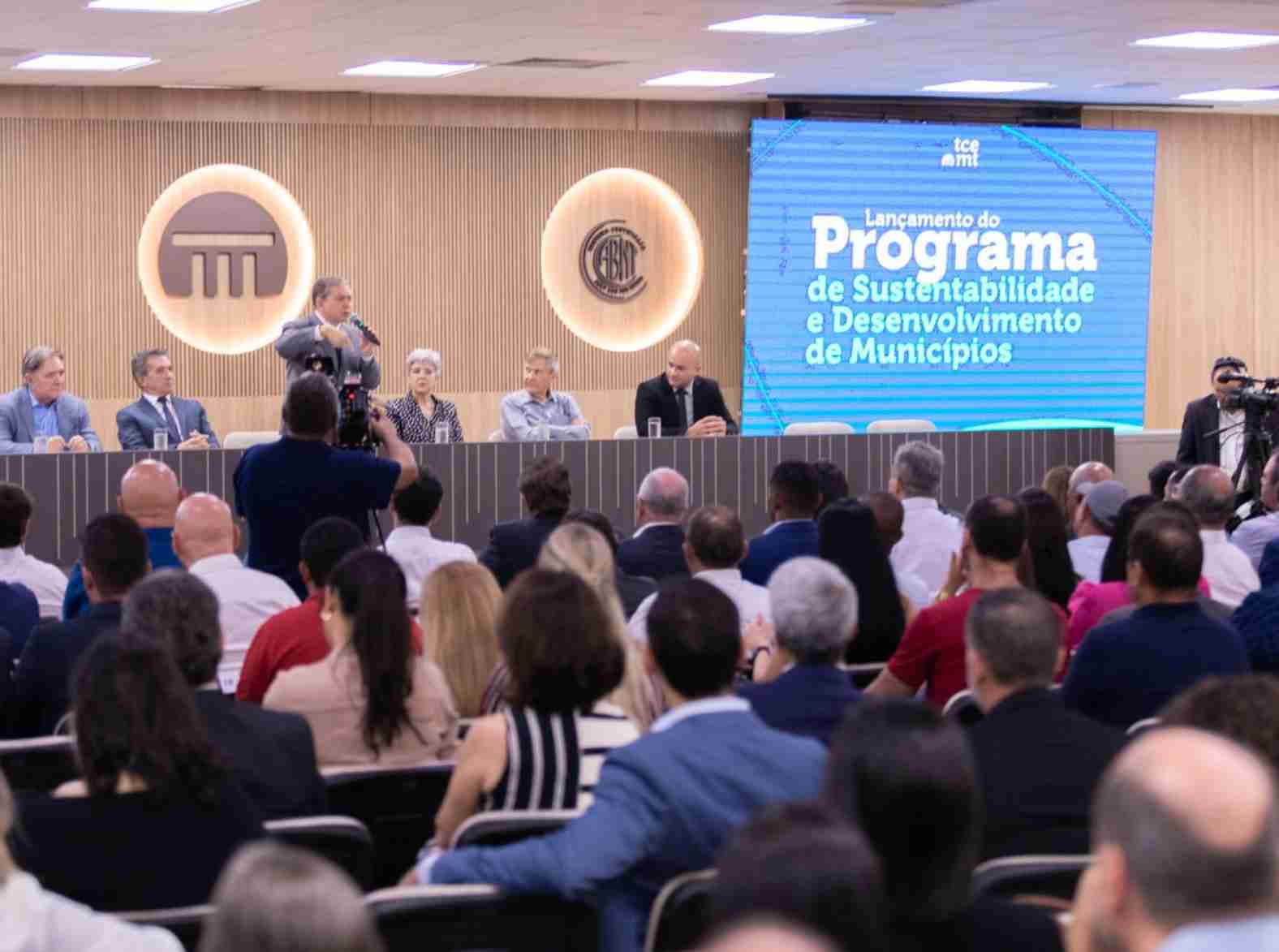 DESENVOLVIMENTO REGIONAL: Programa de Sustentabilidade será ponte entre prefeituras e soluções de inovação e tecnologia