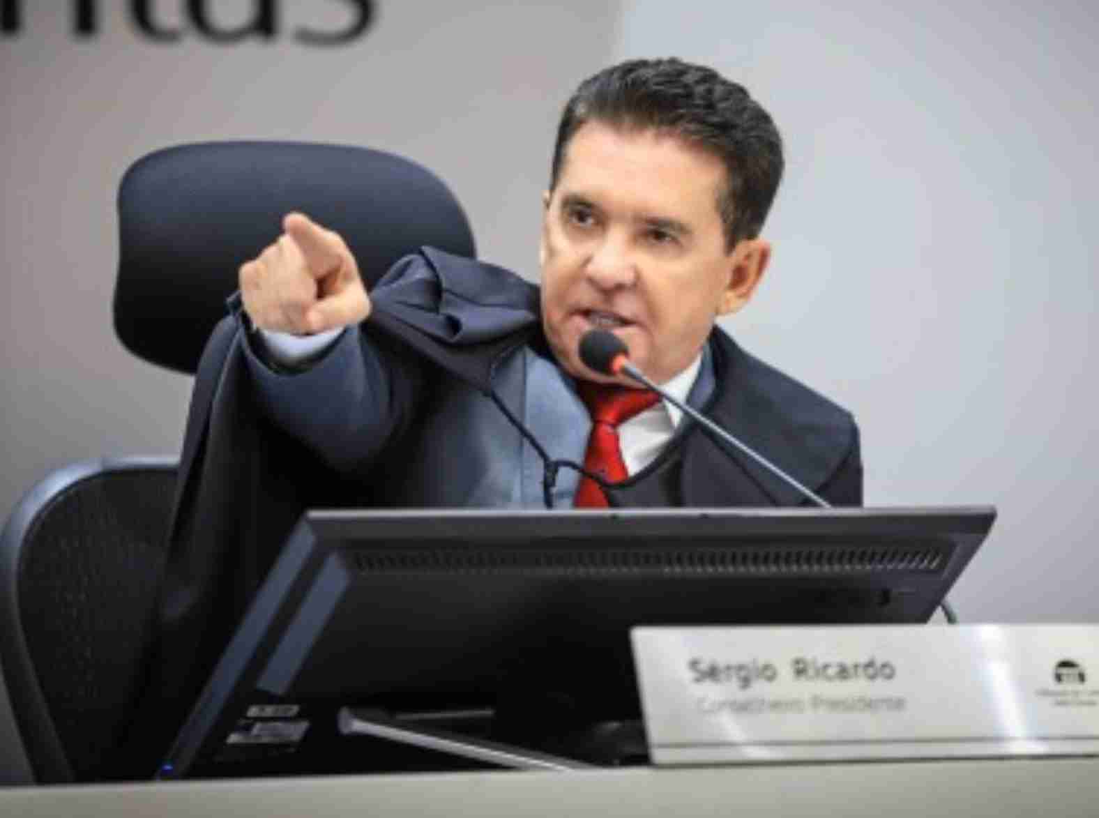 Gestão de Sérgio Ricardo recebe aprovação da Assembleia