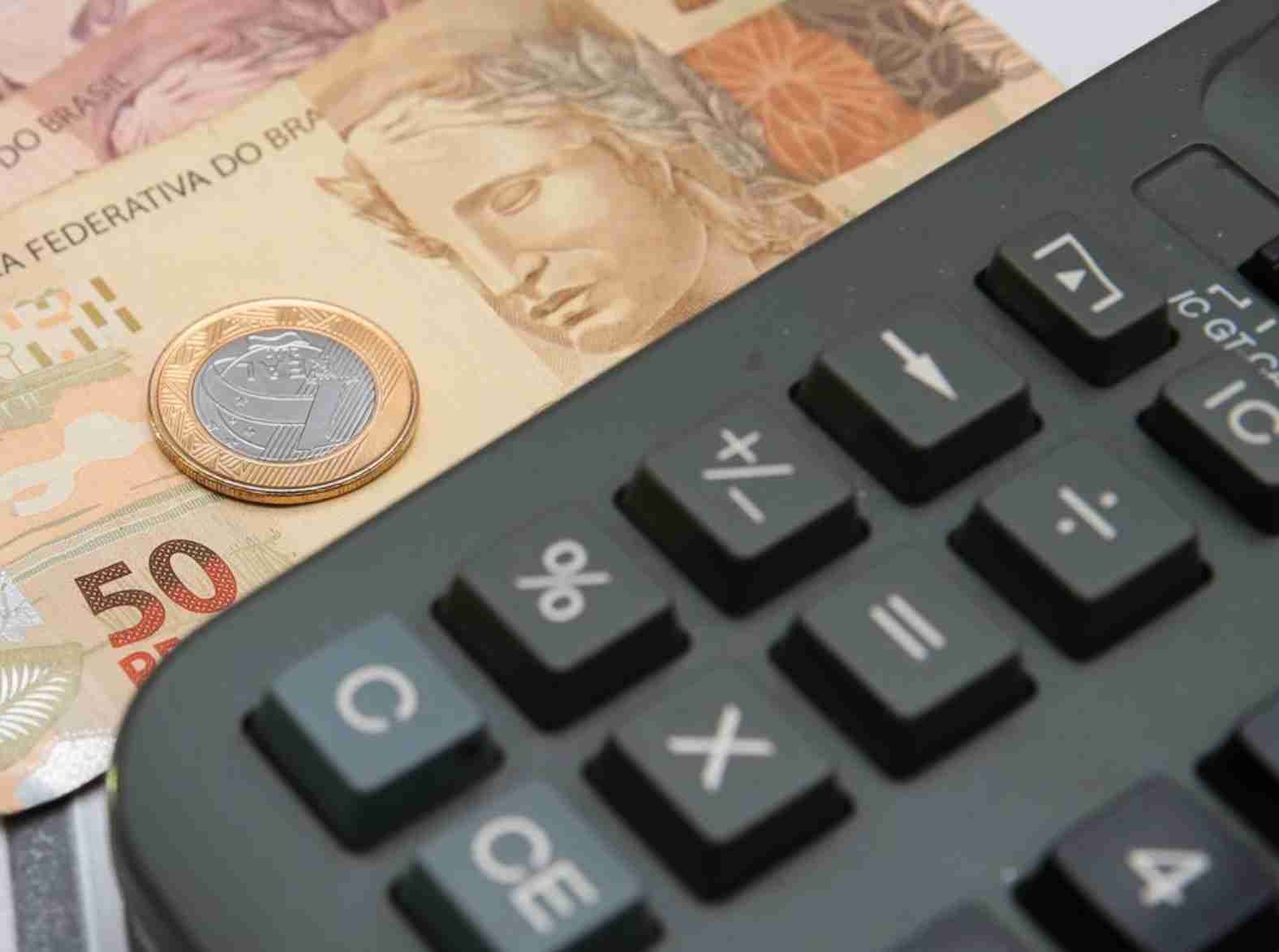 Brasil registra menor crescimento do emprego formal em cinco anos