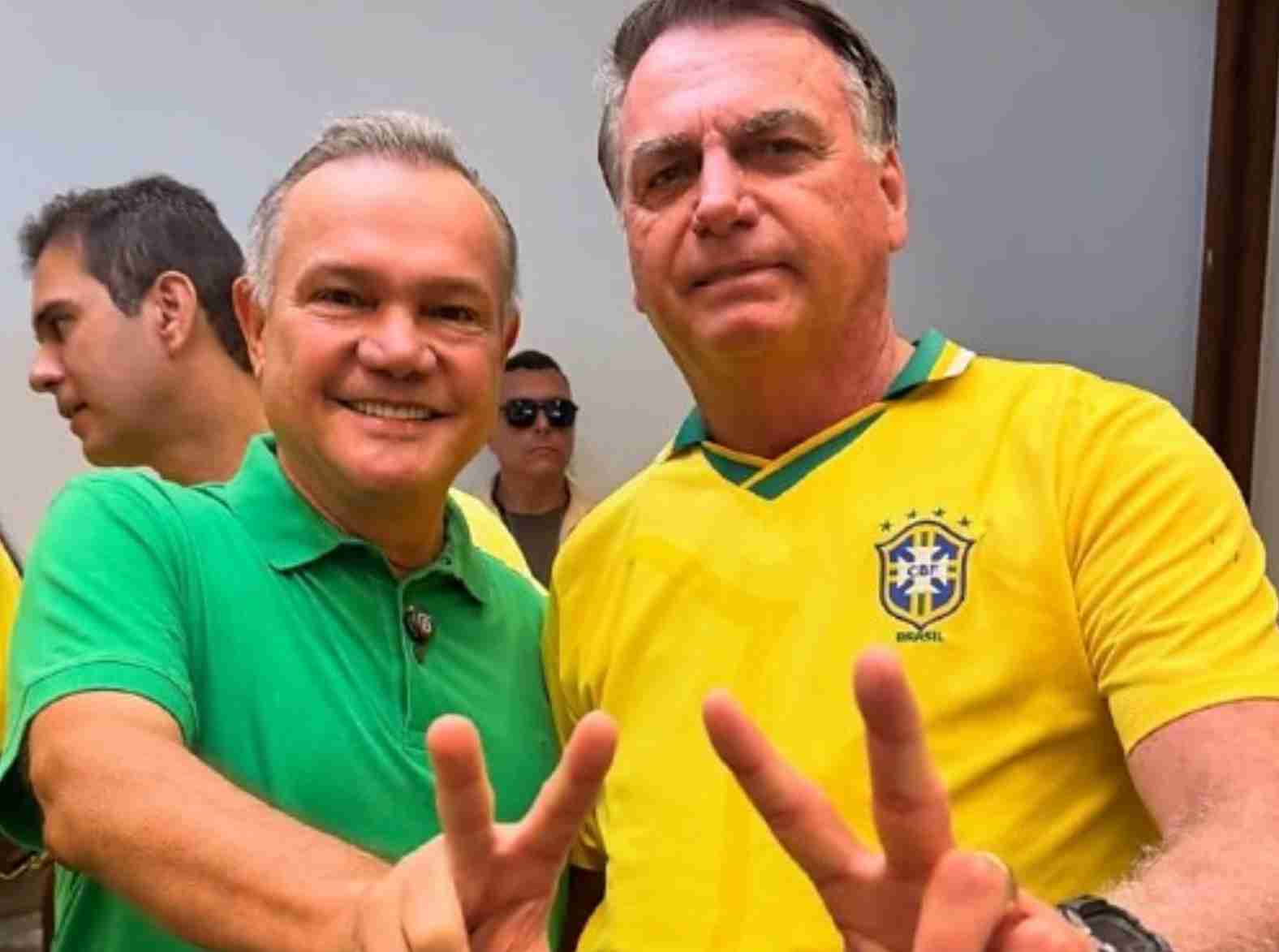 Wellington Fagundes recebe autorização de Moraes para visitar Bolsonaro na Papudinha