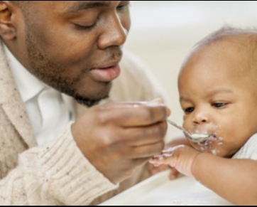 Curso online ensina a preparar alimentação saudável para bebês