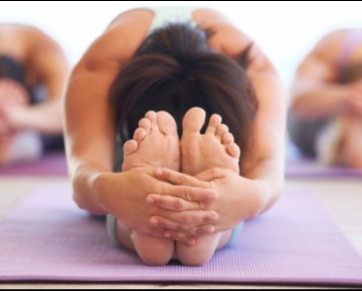 SUS oferece ioga, meditação e até reiki; veja como funciona