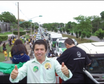 População vai às ruas e vitória de Bolsonaro se aproxima