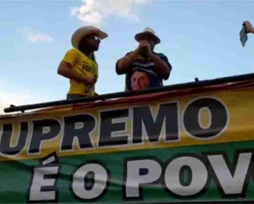 DIA HISTÓRICO: Rondonópolis MT entra para a história com umas das maiores carretas pró-Bolsonaro