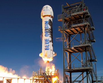 Blue Origin anuncia 1º voo espacial tripulado para julho