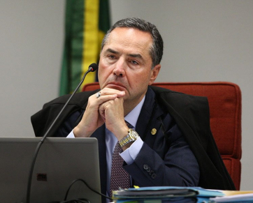 Barroso rejeita pedido de Bolsonaro para derrubar lockdown
