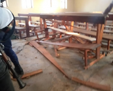 Bomba é detonada em igreja católica na República do Congo