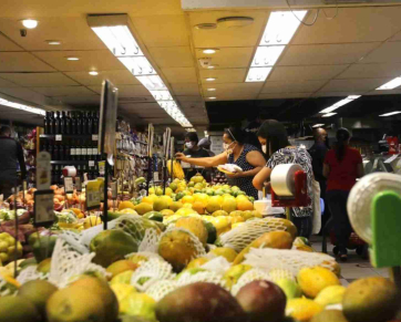 IPCA sobe 0,28% em novembro, pressionado por preços de alimentos, diz IBGE