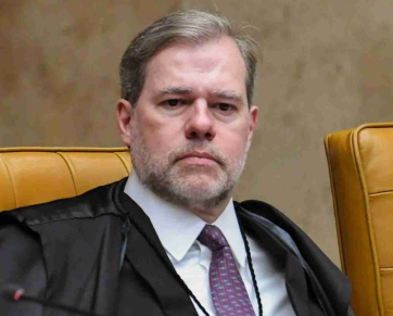 Ministro Toffoli suspende multa bilionária da J&F e autoriza revisão de acordo