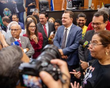 Servidores se mobilizam na ALMT, deputados asseguram celeridade e aguardam envio do governo para votar a RGA