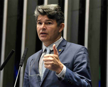 Medeiros projeta disputa ao Senado e defende posicionamentos claros em 2026