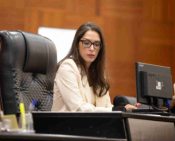 Janaina Riva propõe usar excesso de arrecadação para quitar RGA atrasada