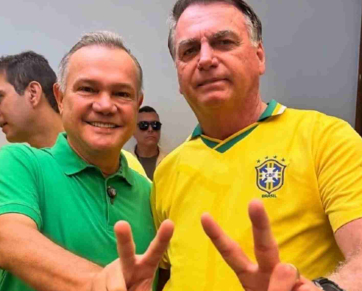 Wellington Fagundes recebe autorização de Moraes para visitar Bolsonaro na Papudinha