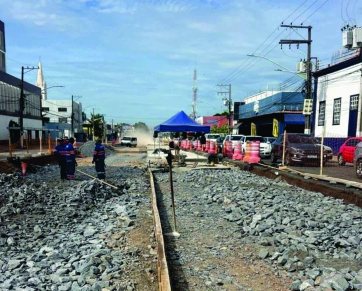 Trecho da Prainha será interditado para avanço das obras do BRT em Cuiabá