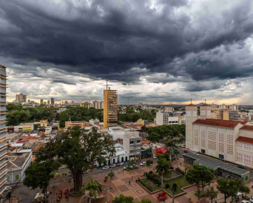 Cuiabá fortalece prevenção com criação de comitê permanente contra desastres