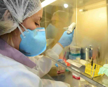 Possíveis remissões do HIV após transplantes animam pesquisadores